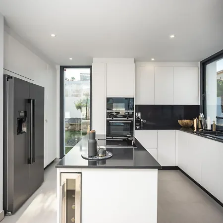 Morris By Interhome Manilva