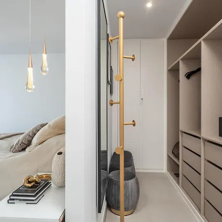 Morris By Interhome *